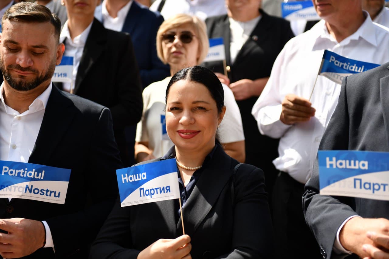 Partidul Nostru a depus la CEC actele și lista candidaților în vederea înregistrării pentru alegerile parlamentare din 28 septembrie (9)