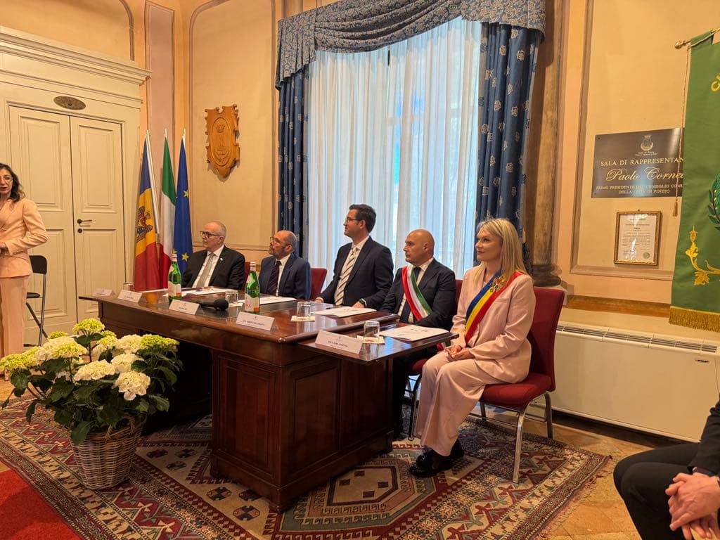 Drochia și Pineto (Italia) își reînnoiesc acordul de înfrățire: „Chiar și localitățile mici pot face politică externă” (3)