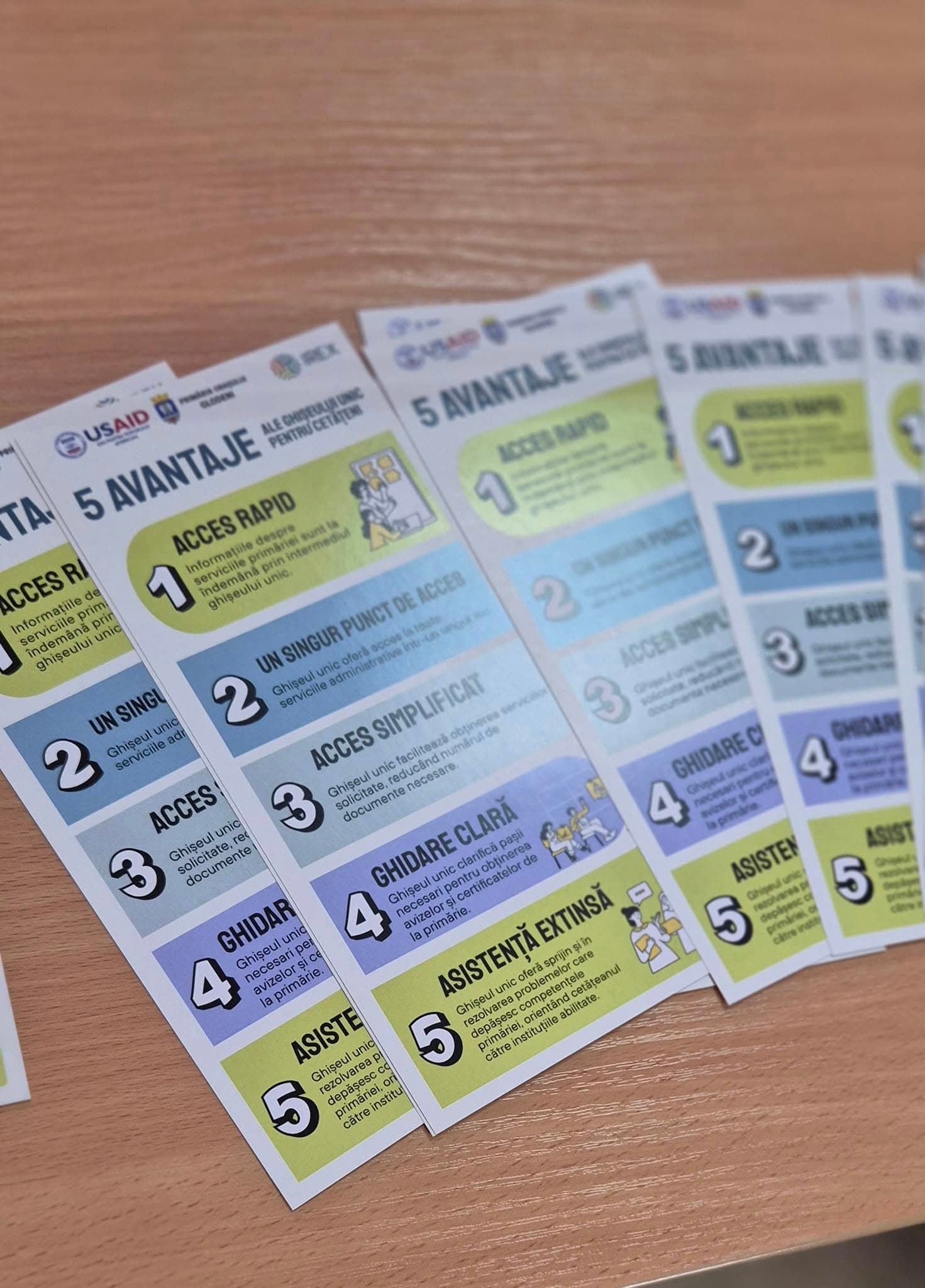Servicii mai bune pentru oamenii din Glodeni: a fot inaugurat Ghișeul unic al Centrului de informații și servicii pentru cetățeni (1)