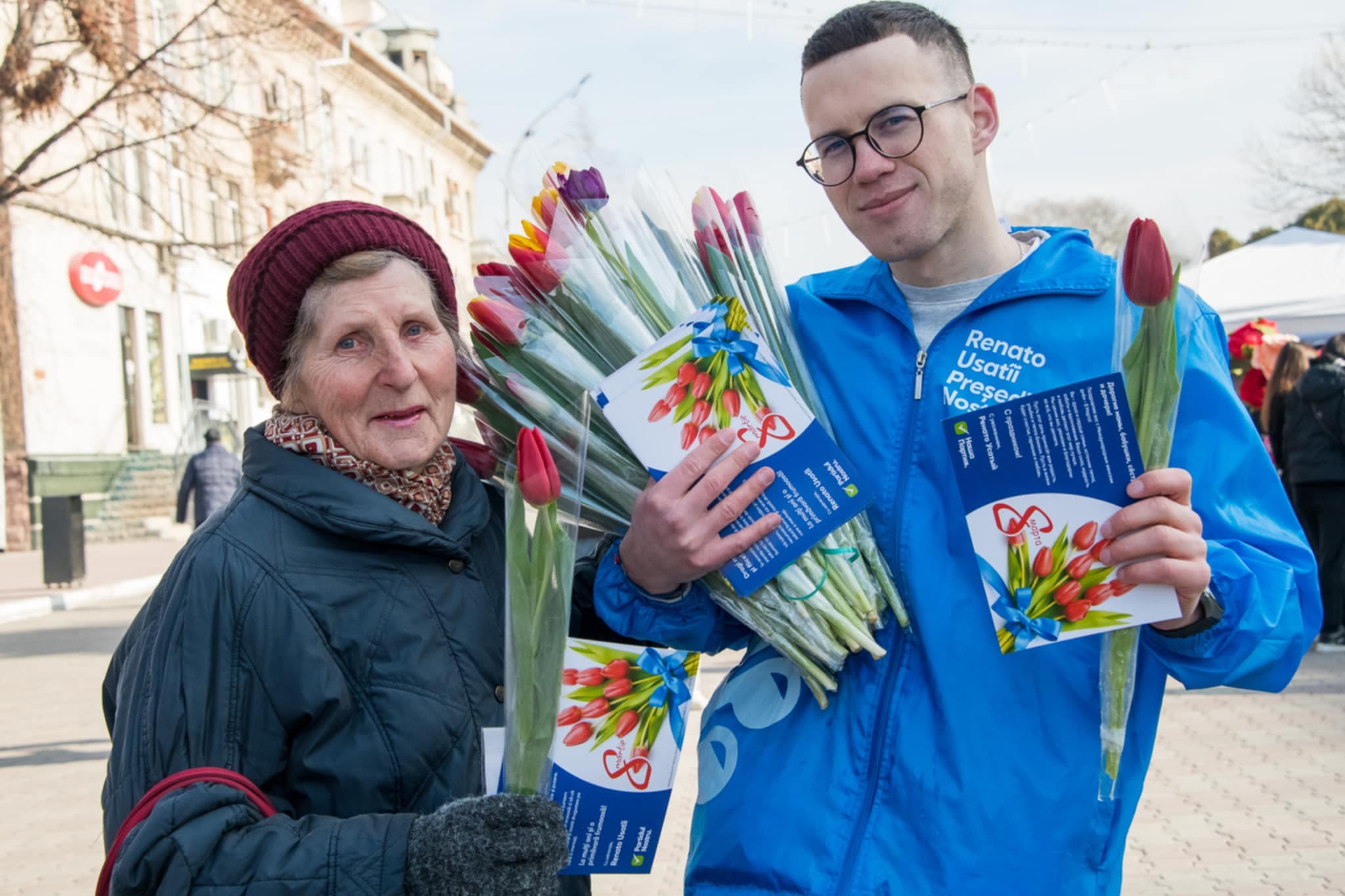 (FOTO) Partidul Nostru a adus primăvara în sufletele femeilor din toată țara (18)