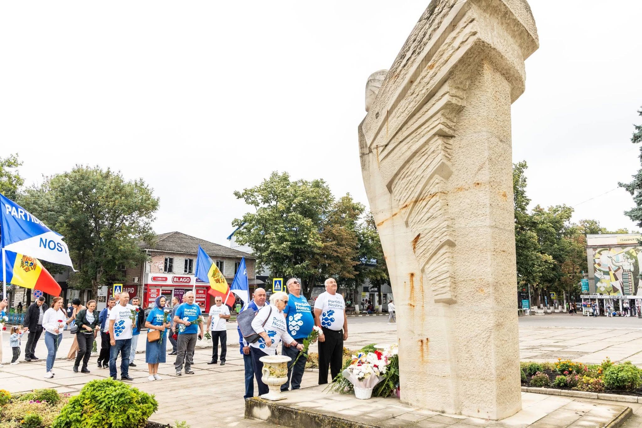 Împreună, de Ziua Independenței: Partidul Nostru alături de oamenii din toată țara (70)