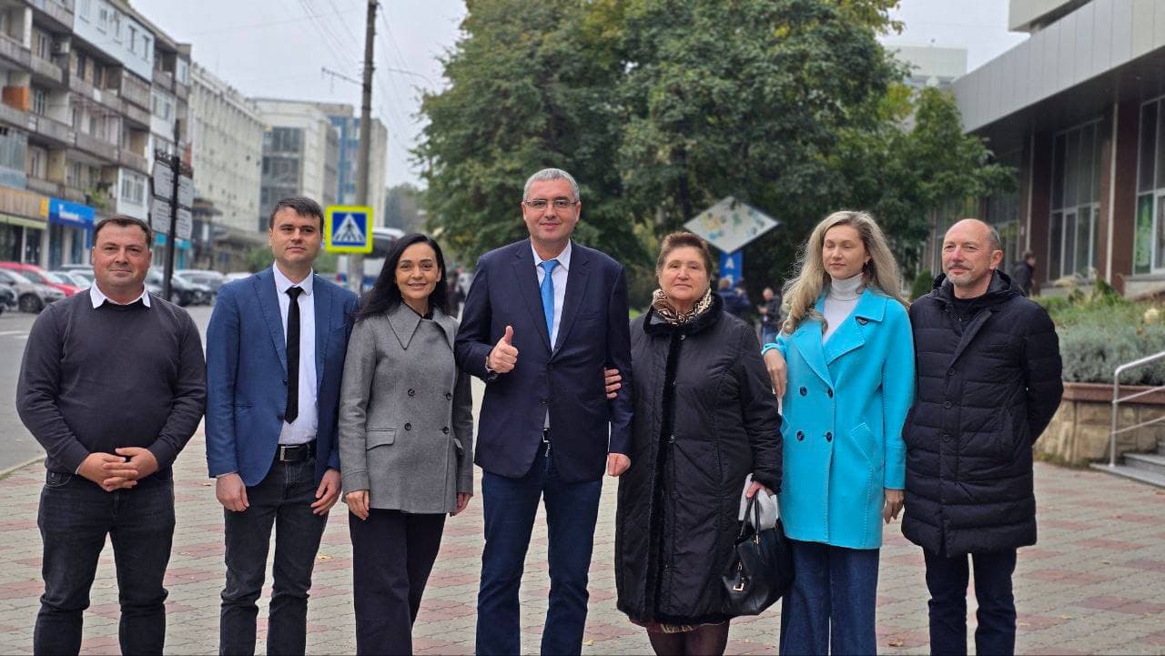 Renato Usatîi și echipa au votat pentru ca în țară să fie un gospodar responsabil de tot și oamenii peste patru ani să nu mai vrea schimbare, dar stabilitate (7)