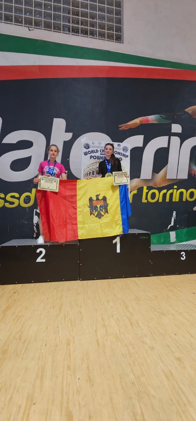 Tineri sportivi din Fălești au dus faima Moldovei departe de hotarele țării! Aceștia au devenit campioni mondiali la powerlifting (4)