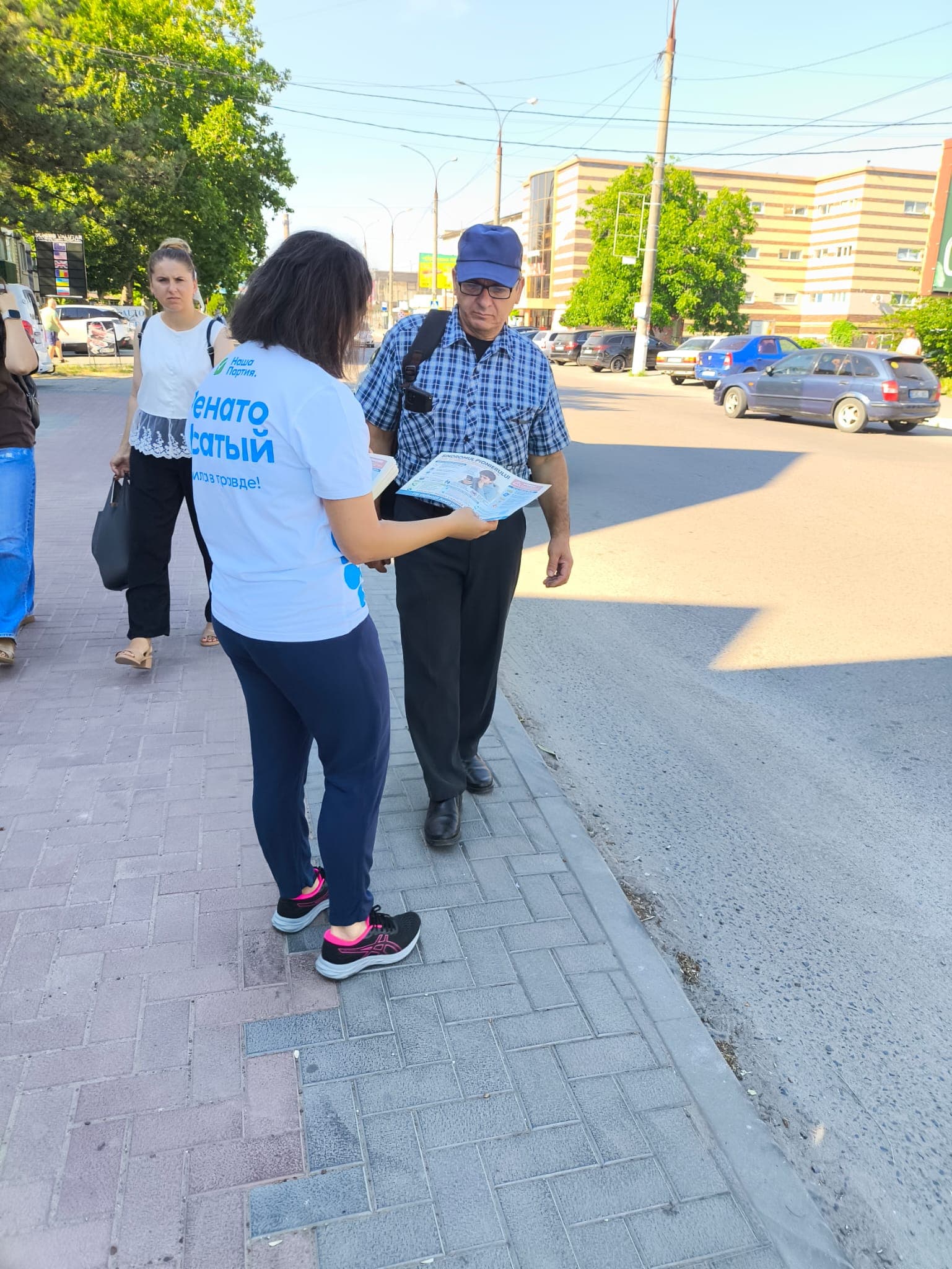La inițiativa lui Renato Usatîi, Partidul Nostru desfășoară o campanie națională de informare a cetățenilor pentru a-i proteja împotriva fraudelor telefonice și digitale (18)