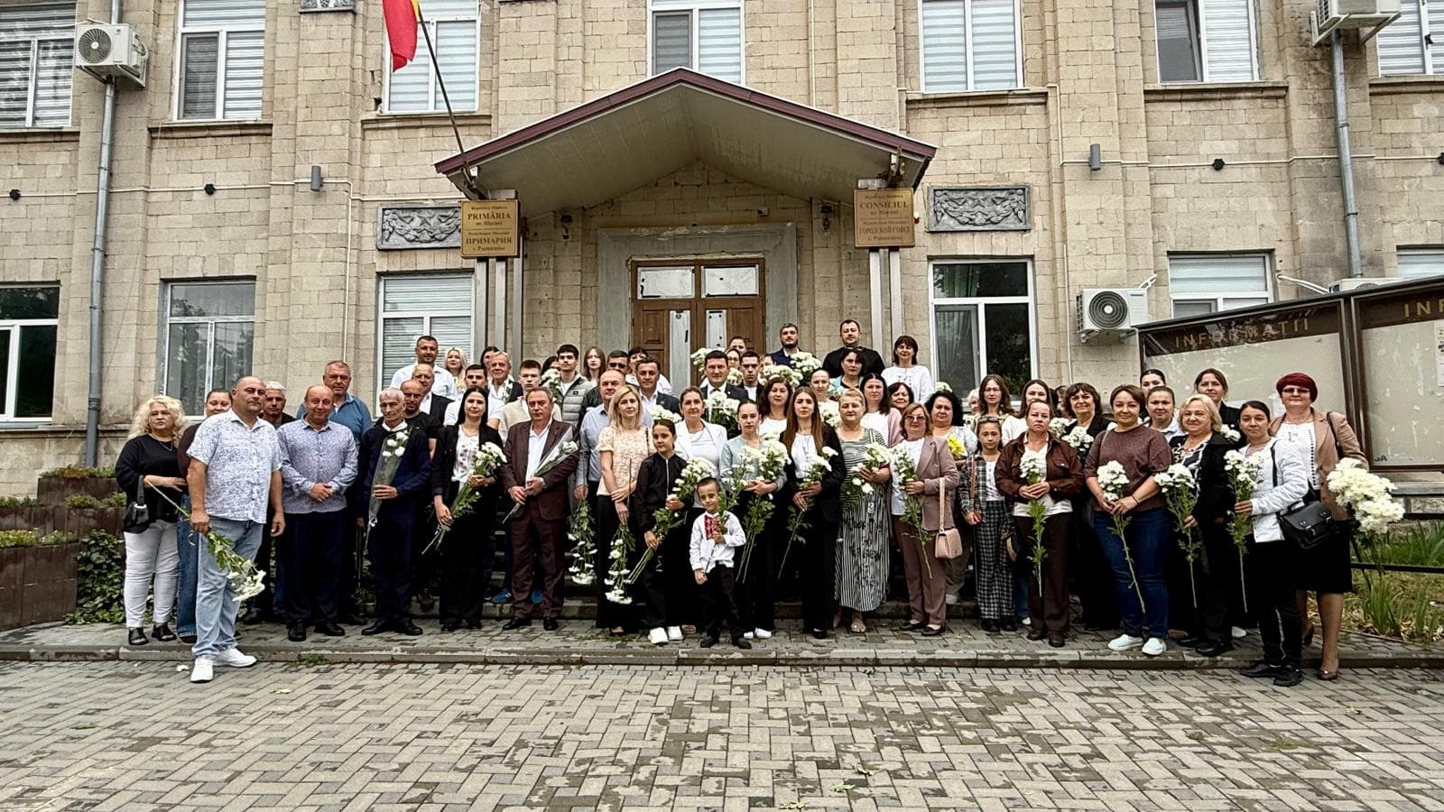 Împreună, de Ziua Independenței: Partidul Nostru alături de oamenii din toată țara (14)