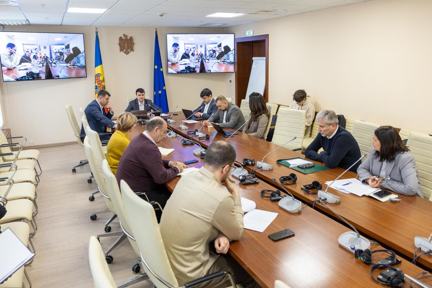 Deputatul Alexandr Berlinschii: Partidul Nostru va insista ca modificarea Legii cetățeniei să fie examinată în regim prioritar pentru a soluționa problema care vizează peste 26 000 de persoane (4)