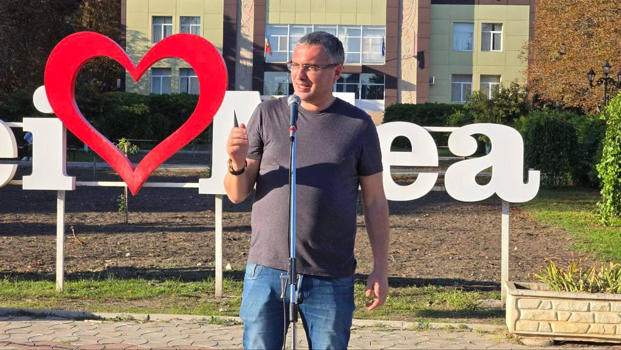 Imediat după lansare în campanie, Renato Usatîi a dat startul întâlnirilor cu oamenii. Primele au avut loc în nordul țării (14)