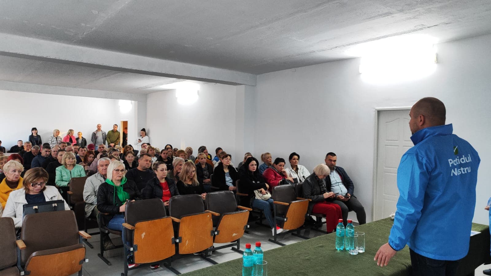 Eduard Pleșca, la o întreprindere din Bălți: Având experiență în economie și business, Renato Usatîi este singurul candidat care înțelege nevoile muncitorilor și are soluții concrete pentru industrializarea țării (1)
