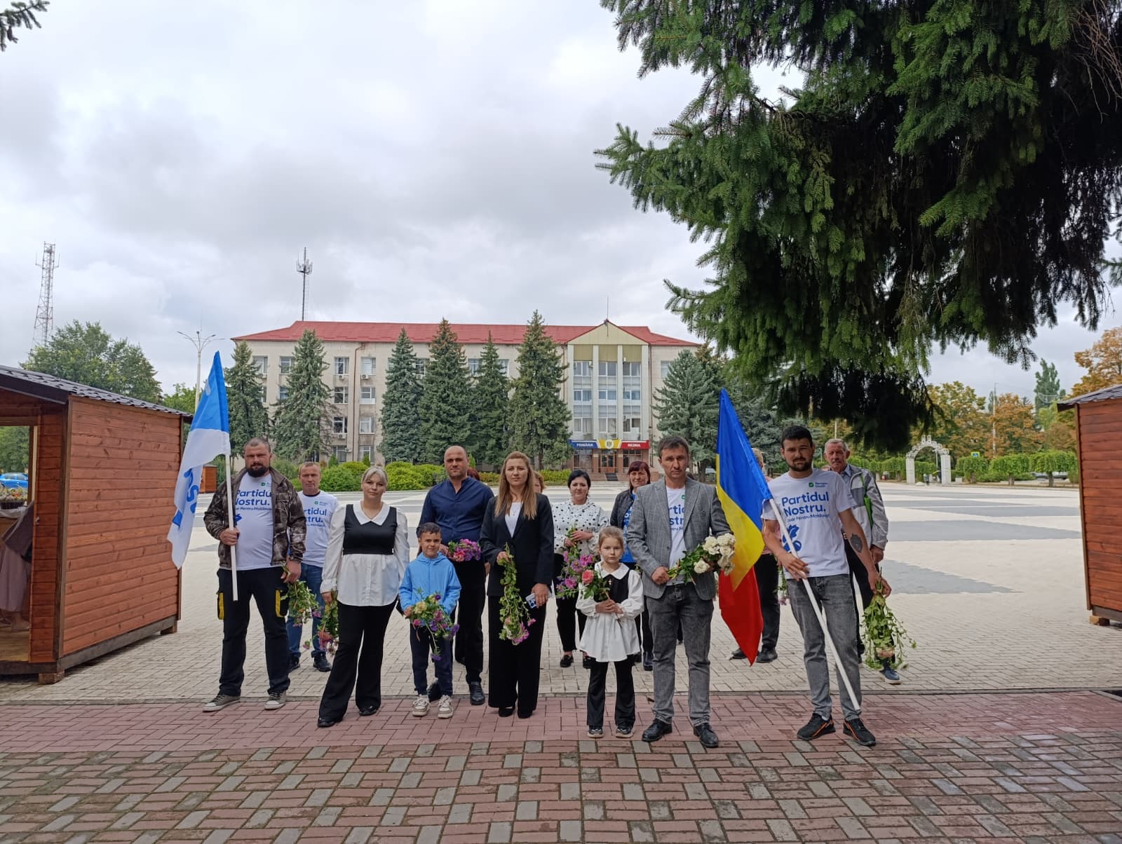 Împreună, de Ziua Independenței: Partidul Nostru alături de oamenii din toată țara (10)