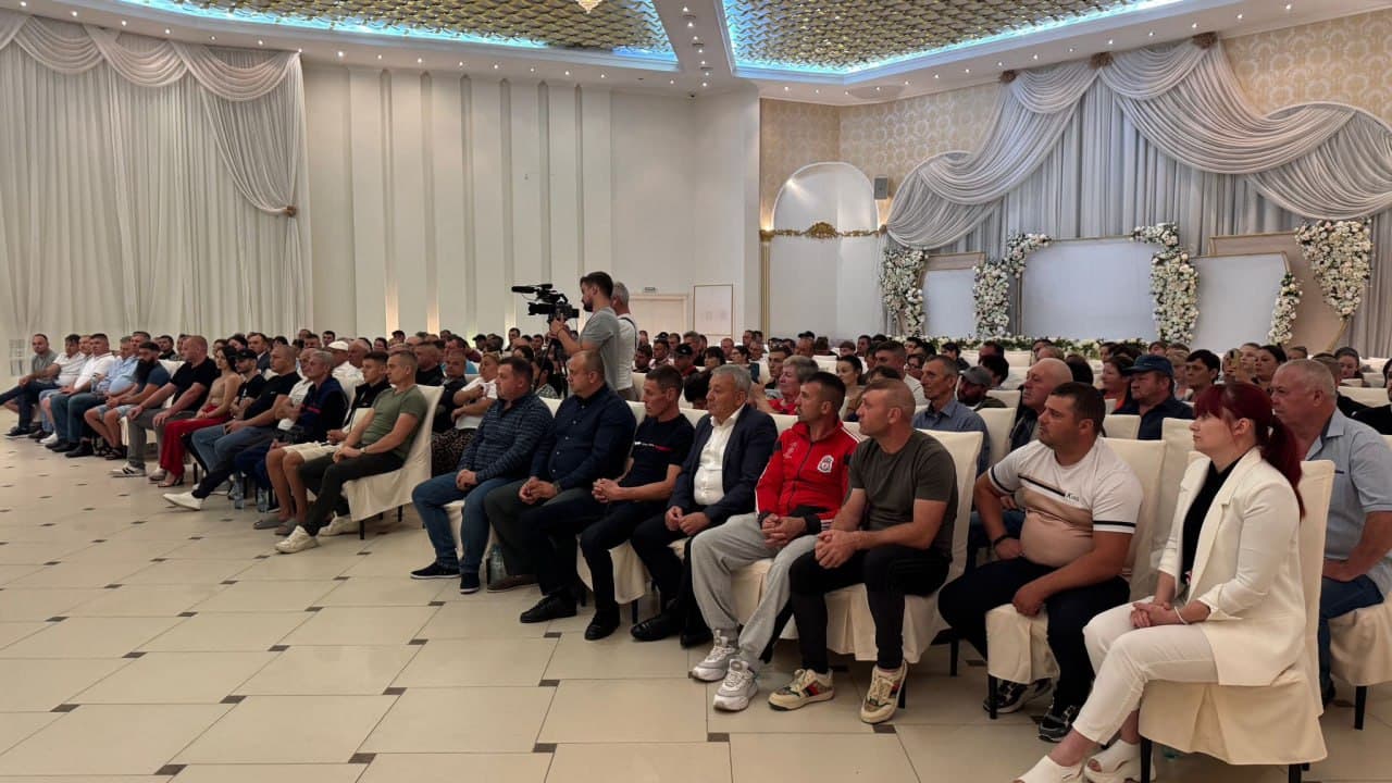 La Ungheni au fost resetate 12 organizații primare ale Partidului Nostru. Renato Usatîi: consolidarea echipei continuă în toată țara! (1)