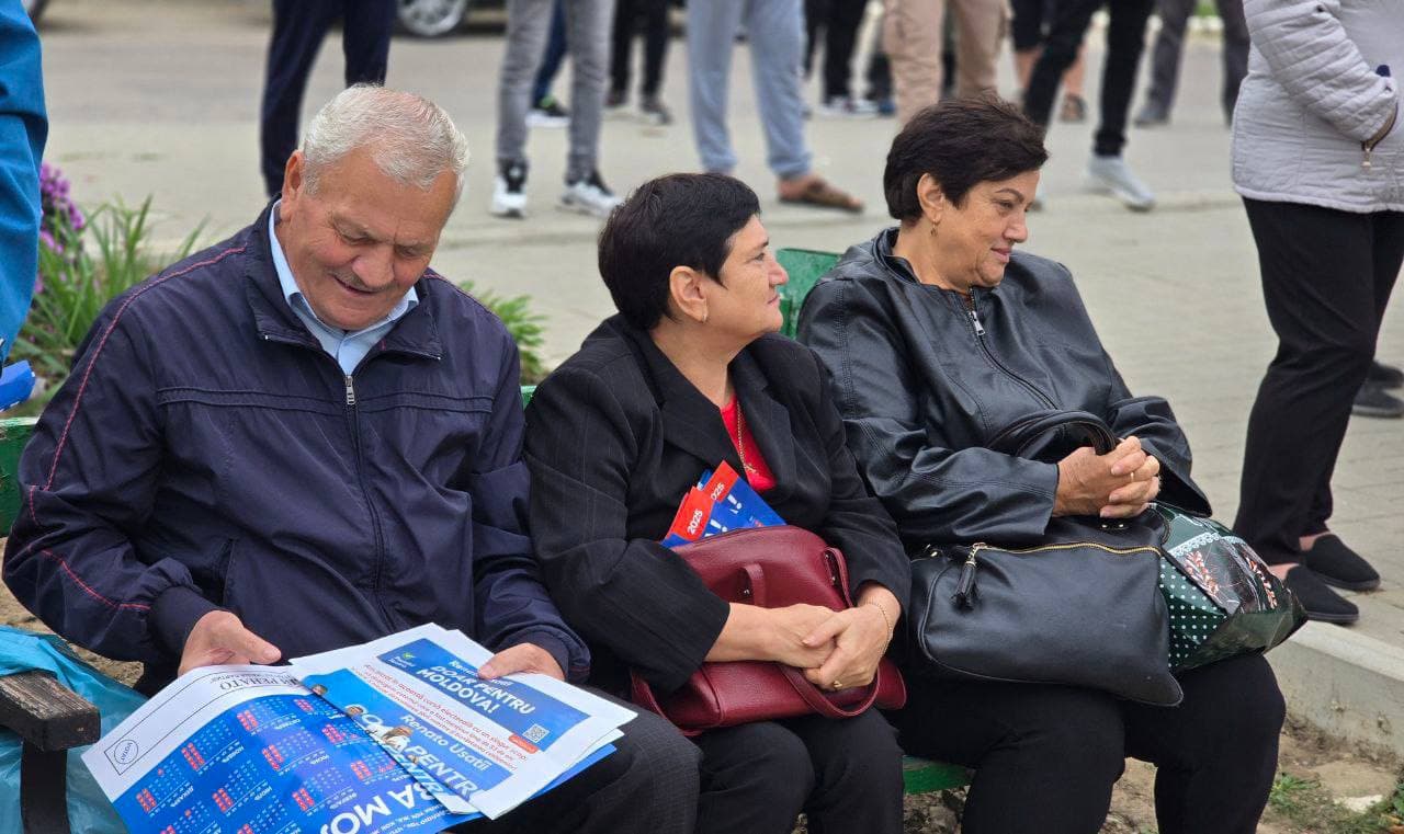 Renato Usatîi propune includerea în Constituție a garanției ca terenurile să nu poată fi vândute străinilor (2)