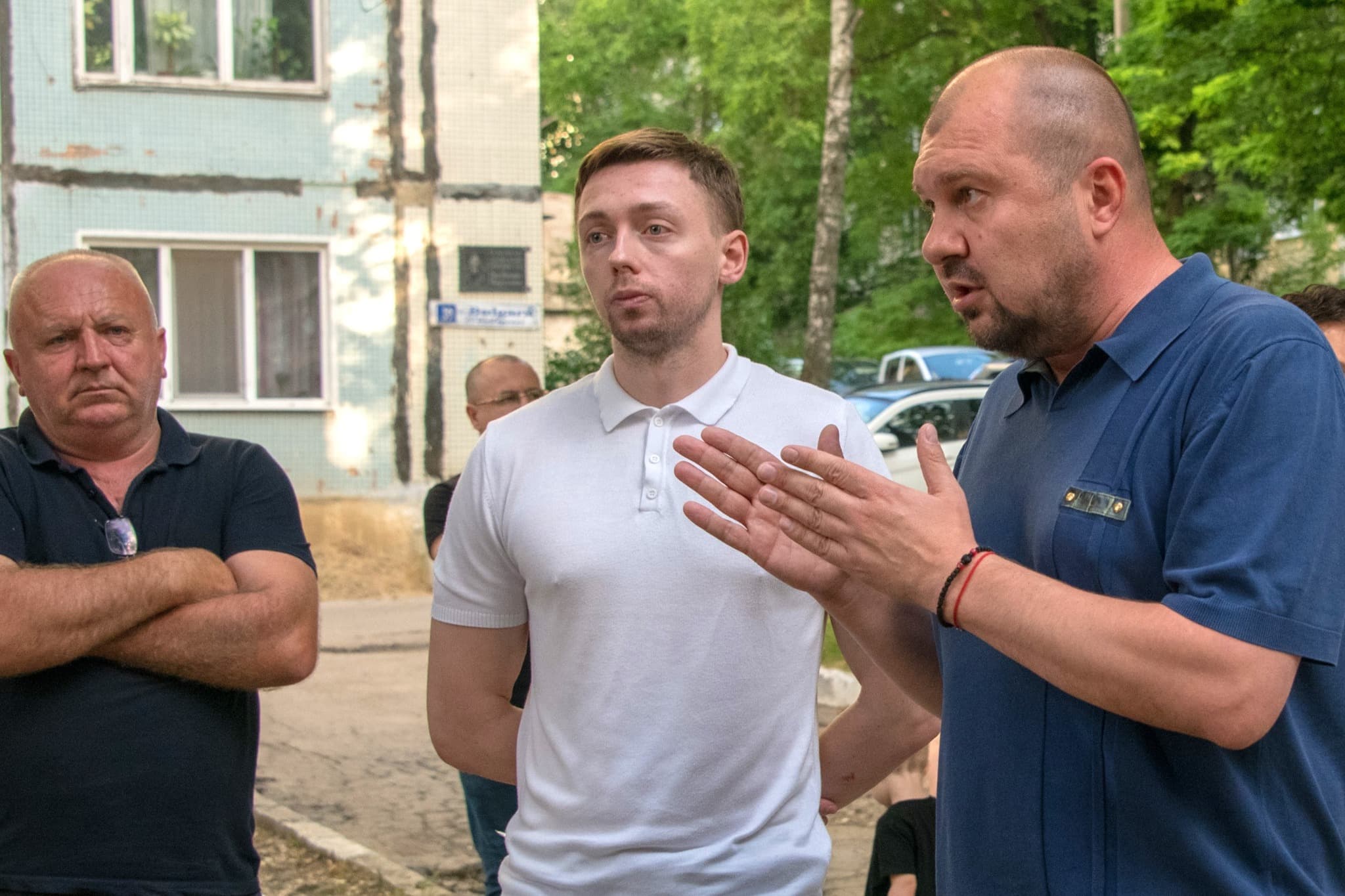 „Dezvoltăm orașul împreună” – fracțiunea Partidului Nostru din Consiliul Municipal Bălți și primarul Alexandr Petkov continuă dialogul cu cetățenii (1)