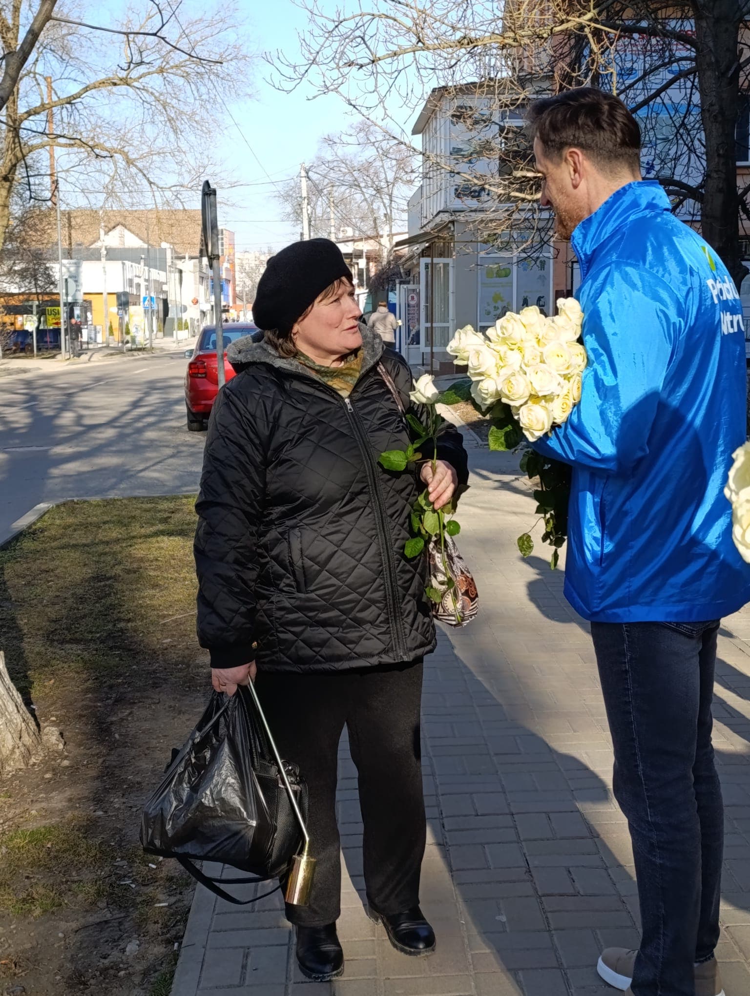 Bărbații Partidului Nostru au felicitat femeile de 8 Martie în toată țara. Renato Usatîi: „Voi sunteți lumina și echilibrul vieților noastre, vă mulțumim!” (46)