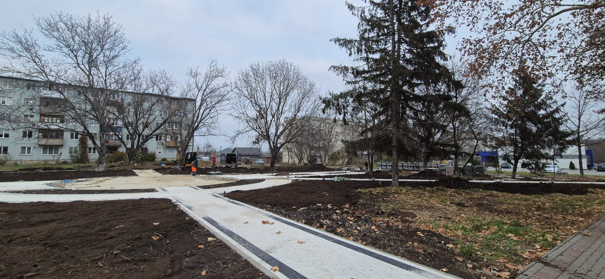 Orașul Glodeni continuă să se schimbe frumos! O altă importantă stradă se modernizează (4)