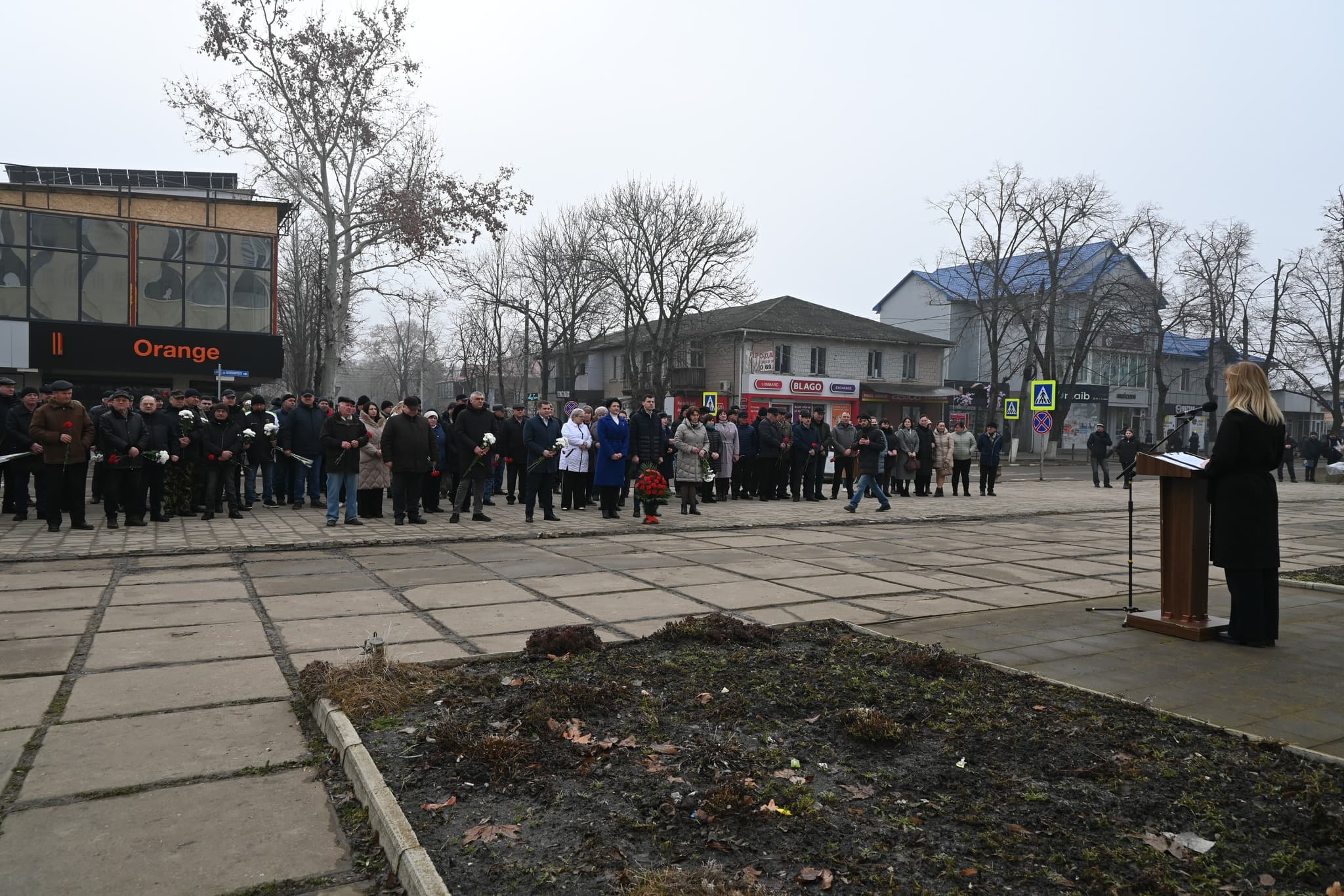 (FOTO, VIDEO) Ziua Memoriei și Recunoștinței, marcată în orașele Moldovei (16)