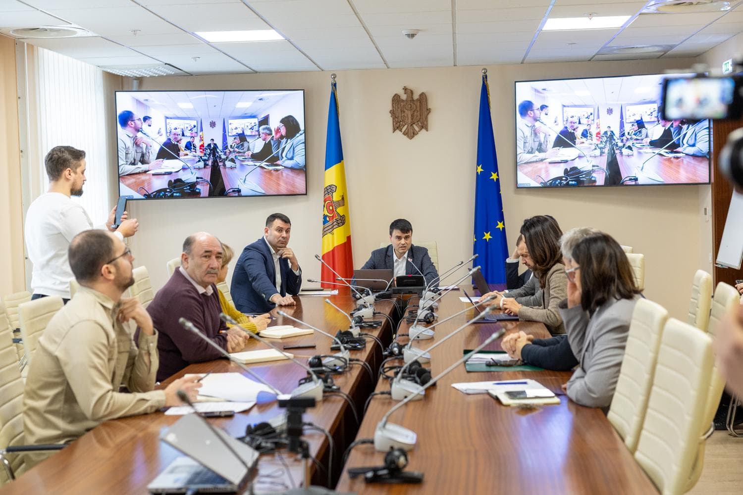 Deputatul Alexandr Berlinschii: Partidul Nostru va insista ca modificarea Legii cetățeniei să fie examinată în regim prioritar pentru a soluționa problema care vizează peste 26 000 de persoane (3)