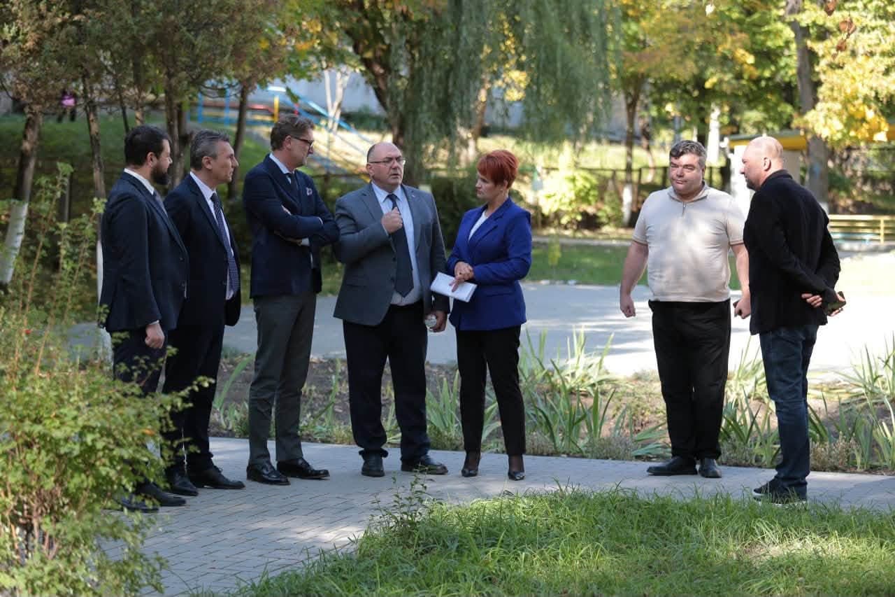 Primarul de Bălți, Alexandr Petkov, a discutat cu Ambasadorul României proiecte de aprovizionare orașului cu apă (1)