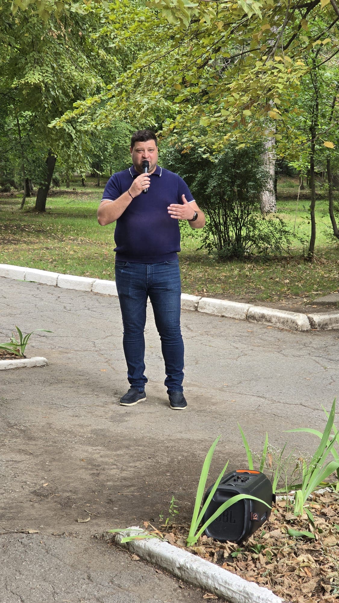 (FOTO) Aleea Culturii Eminesciene – o nouă atracție turistică în Fălești, inaugurată de Primarul orașului, Alexandr Severin (Partidul Nostru) (6)