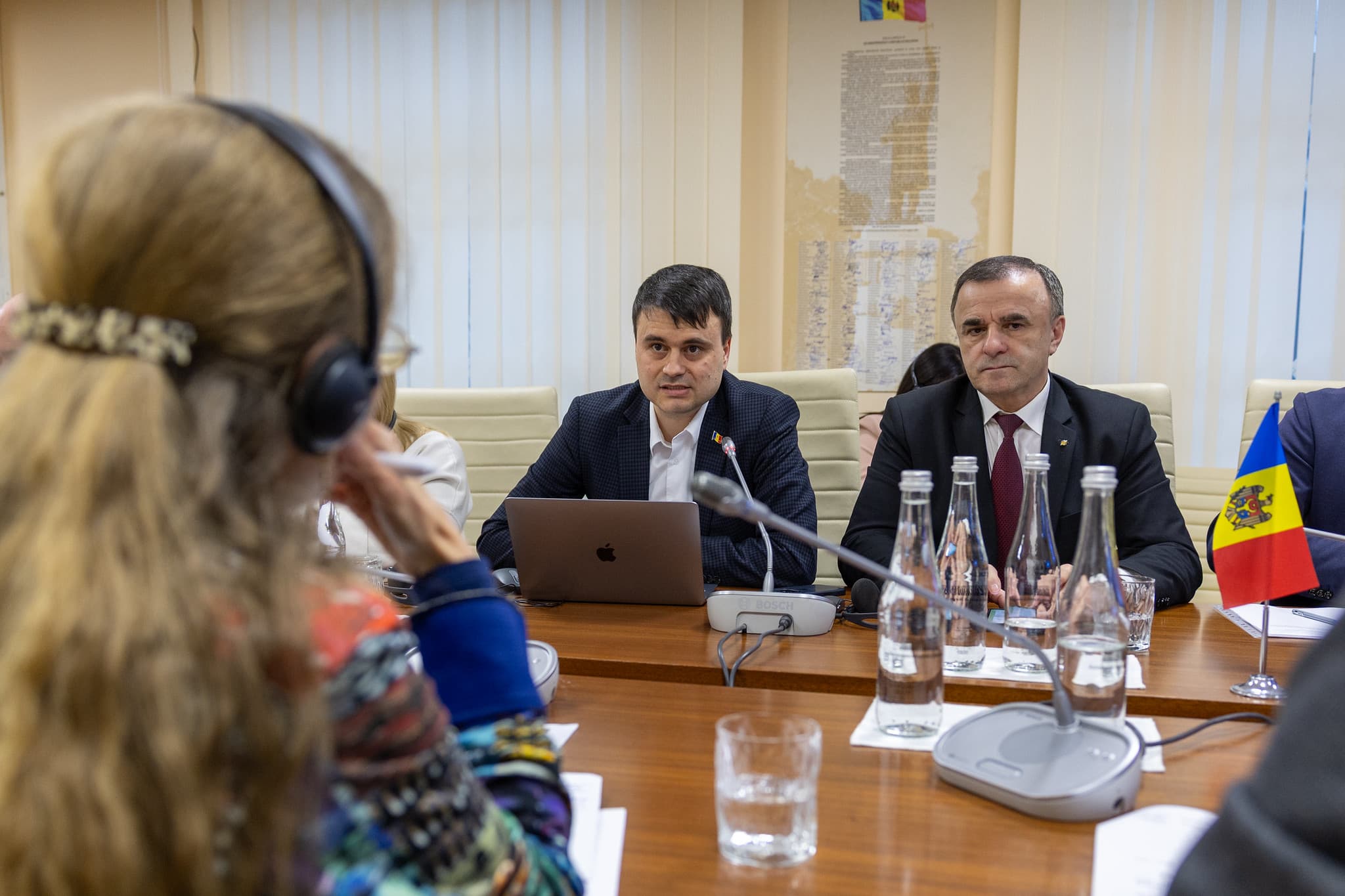 Deputatul Partidului Nostru, Alexandr Berlinschii, a informat raportorii Comisiei de la Veneția despre lacunele legii privind combaterea corupției electorale (1)
