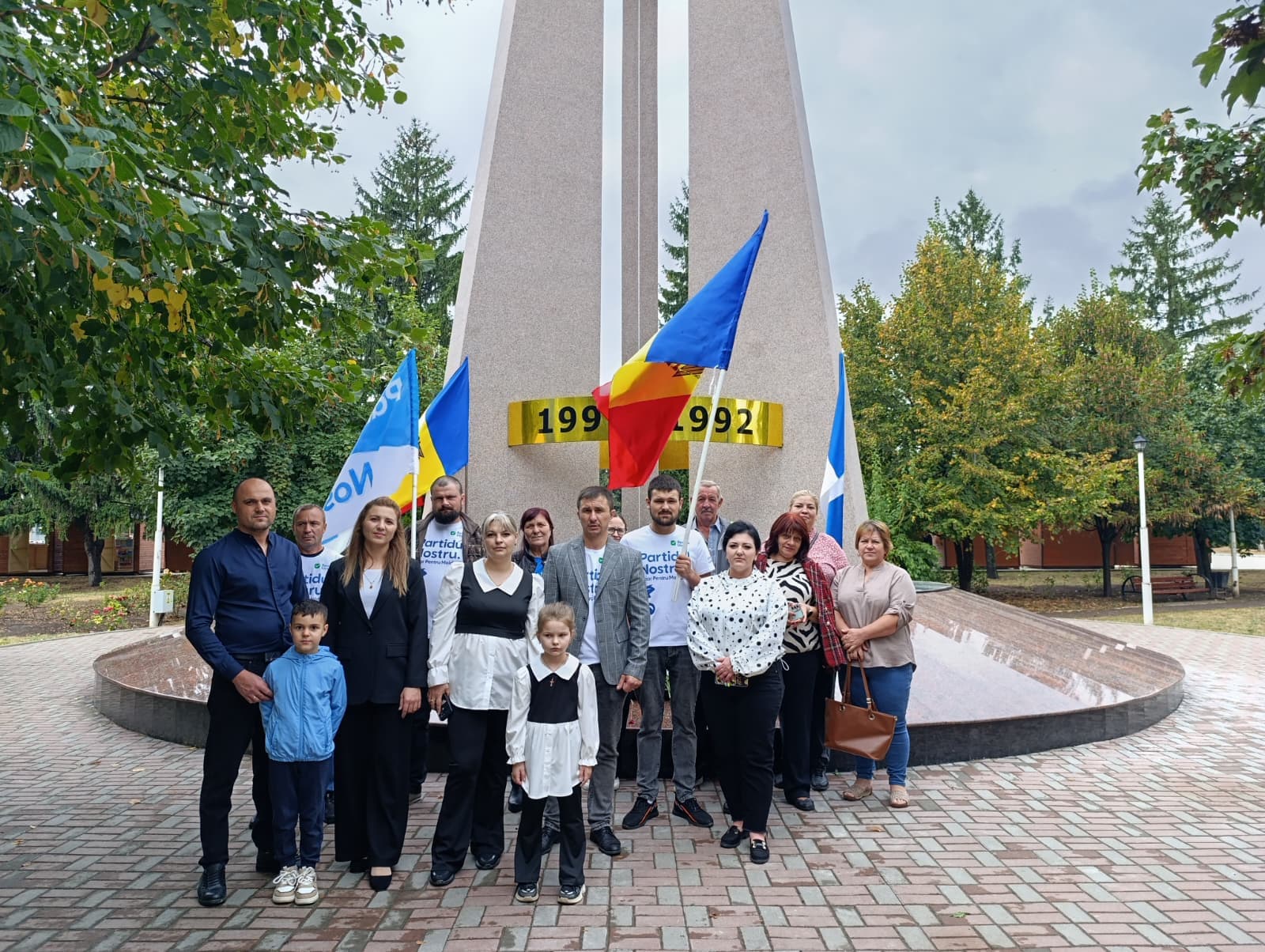 Împreună, de Ziua Independenței: Partidul Nostru alături de oamenii din toată țara (9)