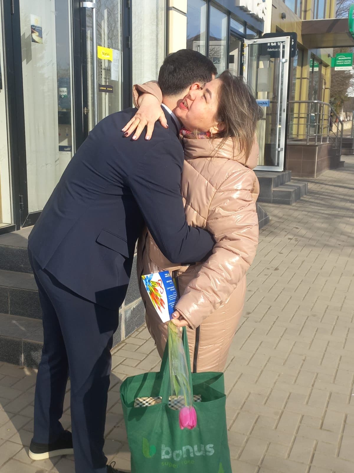 (FOTO) Partidul Nostru a adus primăvara în sufletele femeilor din toată țara (52)