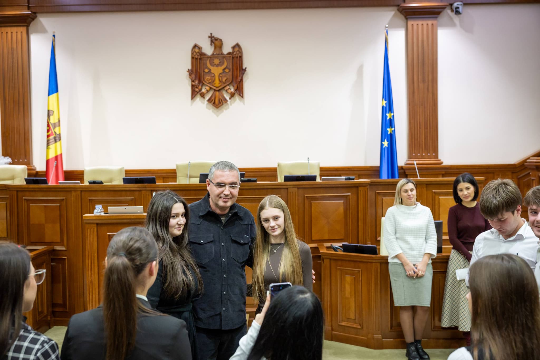 Renato Usatîi a avut o întâlnire la Parlament cu studenții Academiei „Ștefan cel Mare” (7)