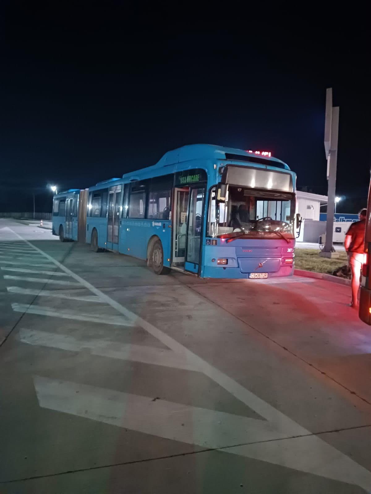 Primul lot de autobuze din Reșița a ajuns la Bălți. Primarul Alexandr Petkov: „În curând, acestea vor circula pe rutele urbane” (1)
