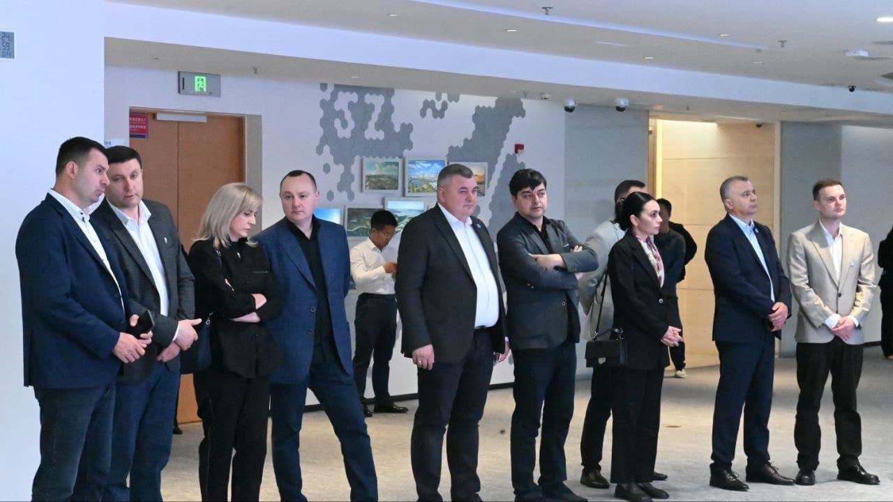 Deputata Partidului Nostru, Elena Grițco, în vizită oficială în China: exemple de inovație și soluții ecologice din Shenzhen (9)