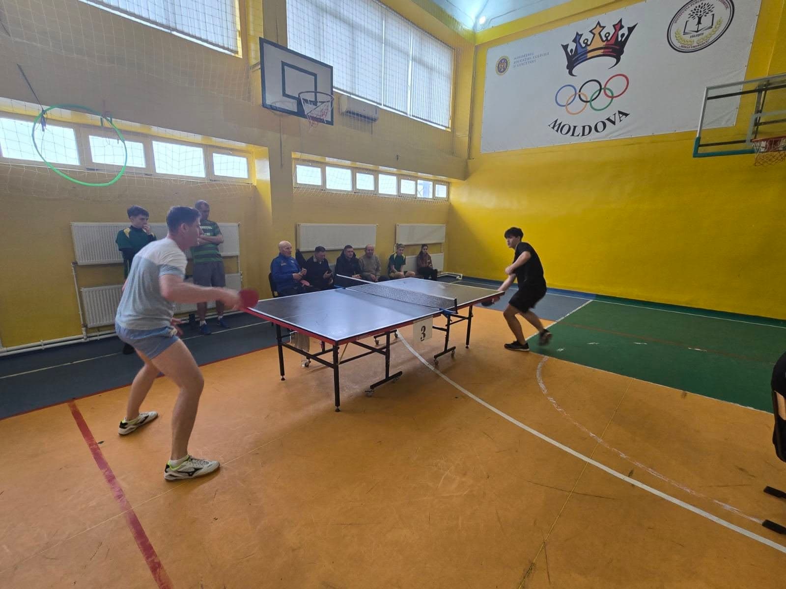 (FOTO) Cupa Primarului Fălești la Tenis de Masă – Partidul Nostru susține sportul și implicarea comunității (3)