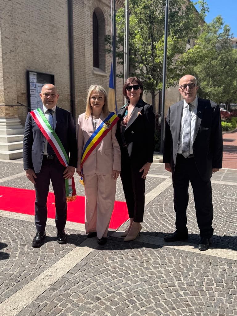 Drochia și Pineto (Italia) își reînnoiesc acordul de înfrățire: „Chiar și localitățile mici pot face politică externă” (2)