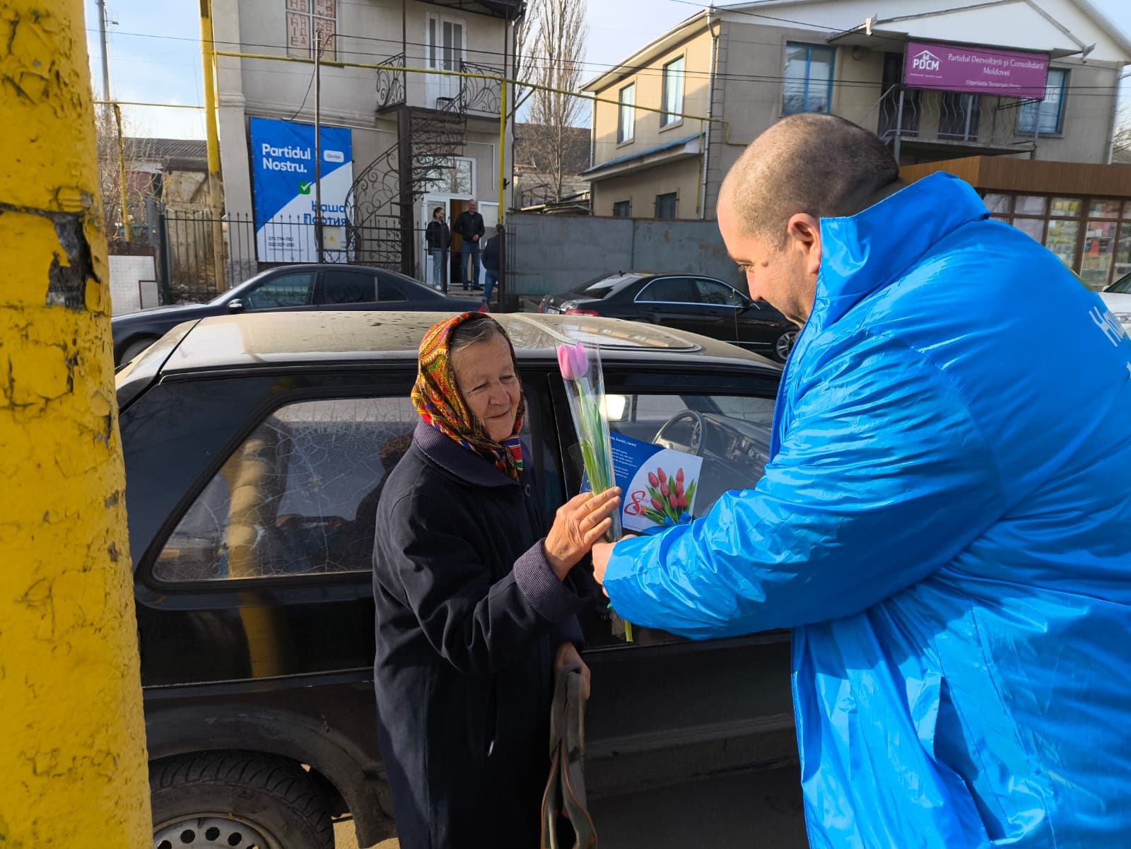 (FOTO) Partidul Nostru a adus primăvara în sufletele femeilor din toată țara (70)