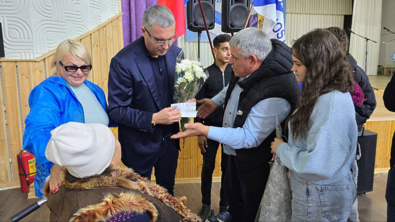 Renato Usatîi, la Edineț: Toate instituțiile publice trebuie să fie obligate să cumpere pentru alimentație doar produse autohtone (4)