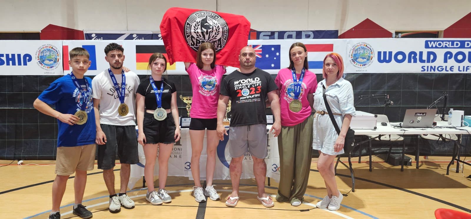 Tineri sportivi din Fălești au dus faima Moldovei departe de hotarele țării! Aceștia au devenit campioni mondiali la powerlifting (1)