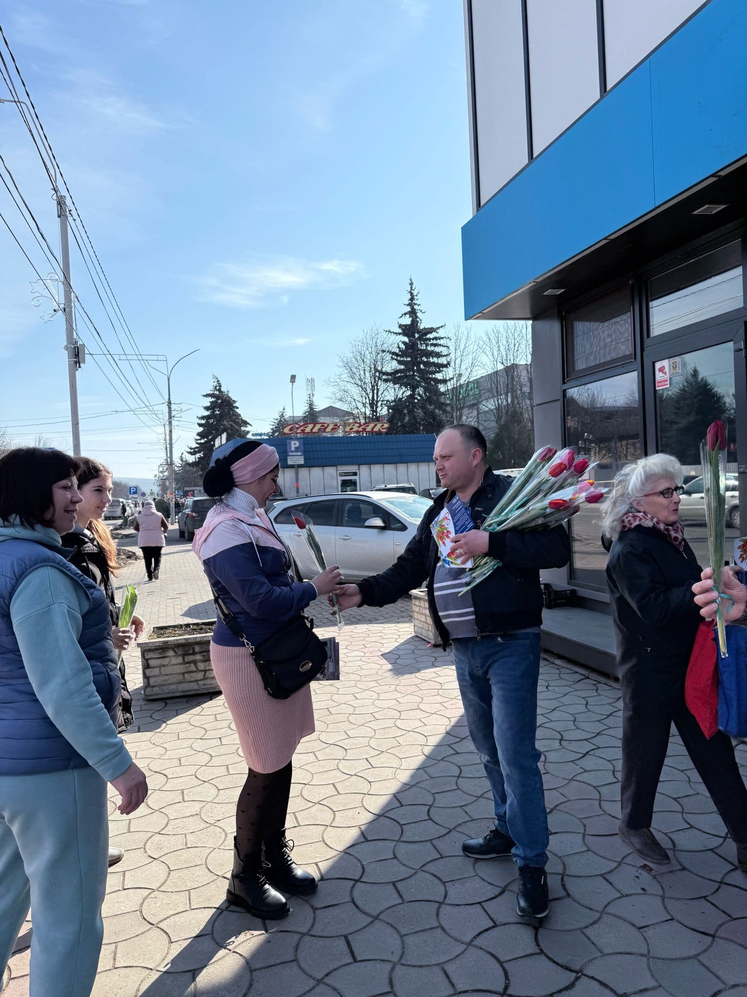 (FOTO) Partidul Nostru a adus primăvara în sufletele femeilor din toată țara (80)