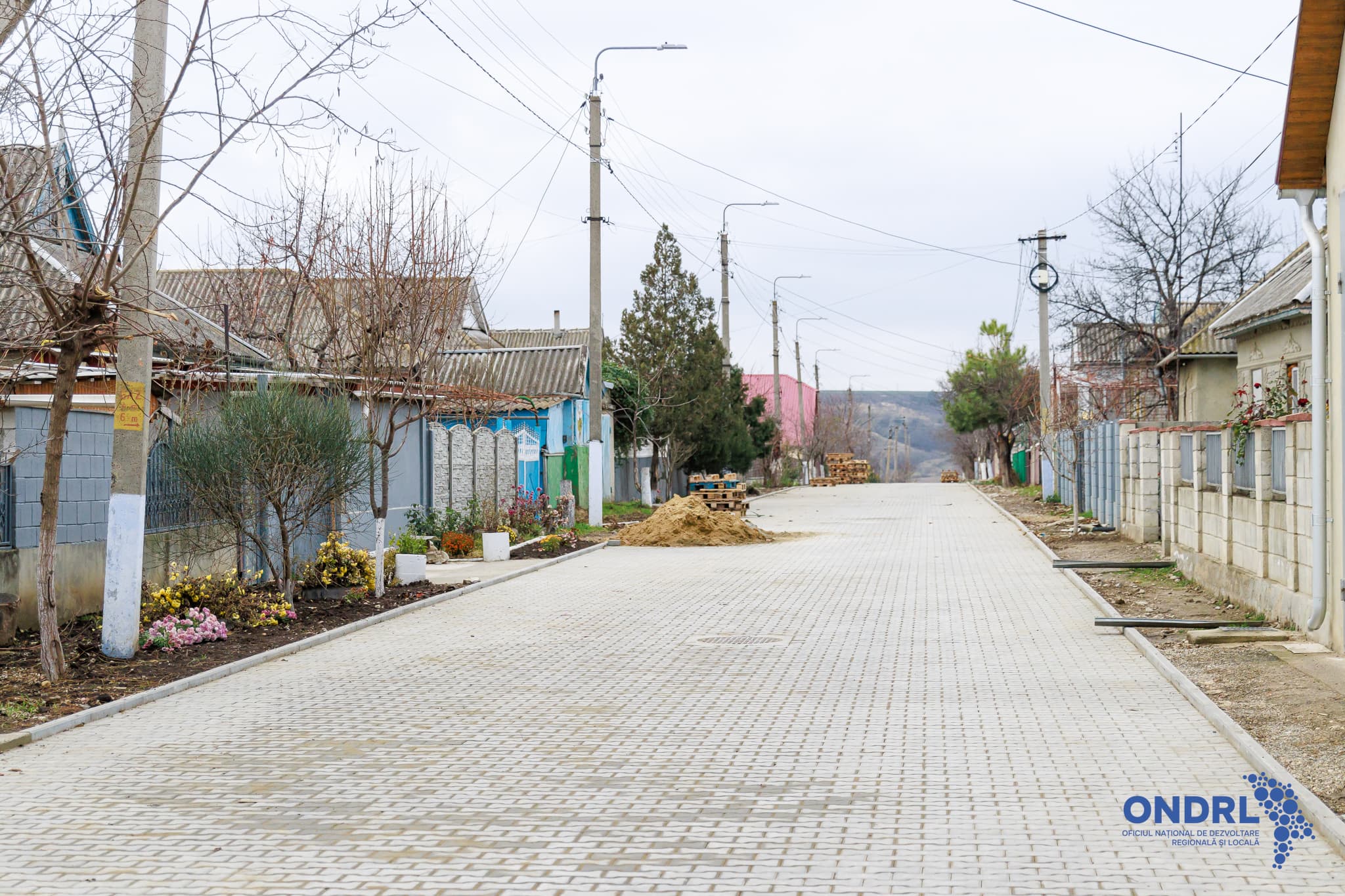 Servicii de sanitație moderne pentru locuitorii unui sector din Cantemir. Primarul Roman Ciubaciuc: Acum 100% din populație beneficiază de servicii de canalizare (6)