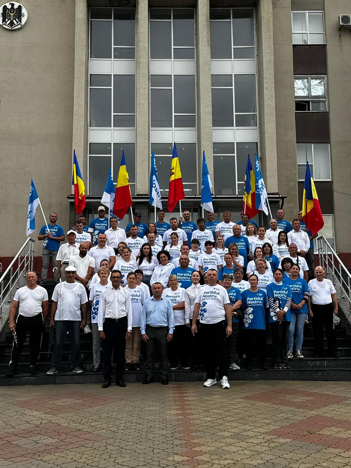 Împreună, de Ziua Independenței: Partidul Nostru alături de oamenii din toată țara (41)