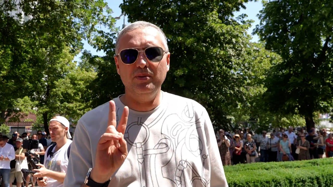 Partidul Nostru, alături de cetățeni la protestul împotriva politicii fiscale a guvernării. Renato Usatîi: Republica Moldova se sufocă de probleme! (3)