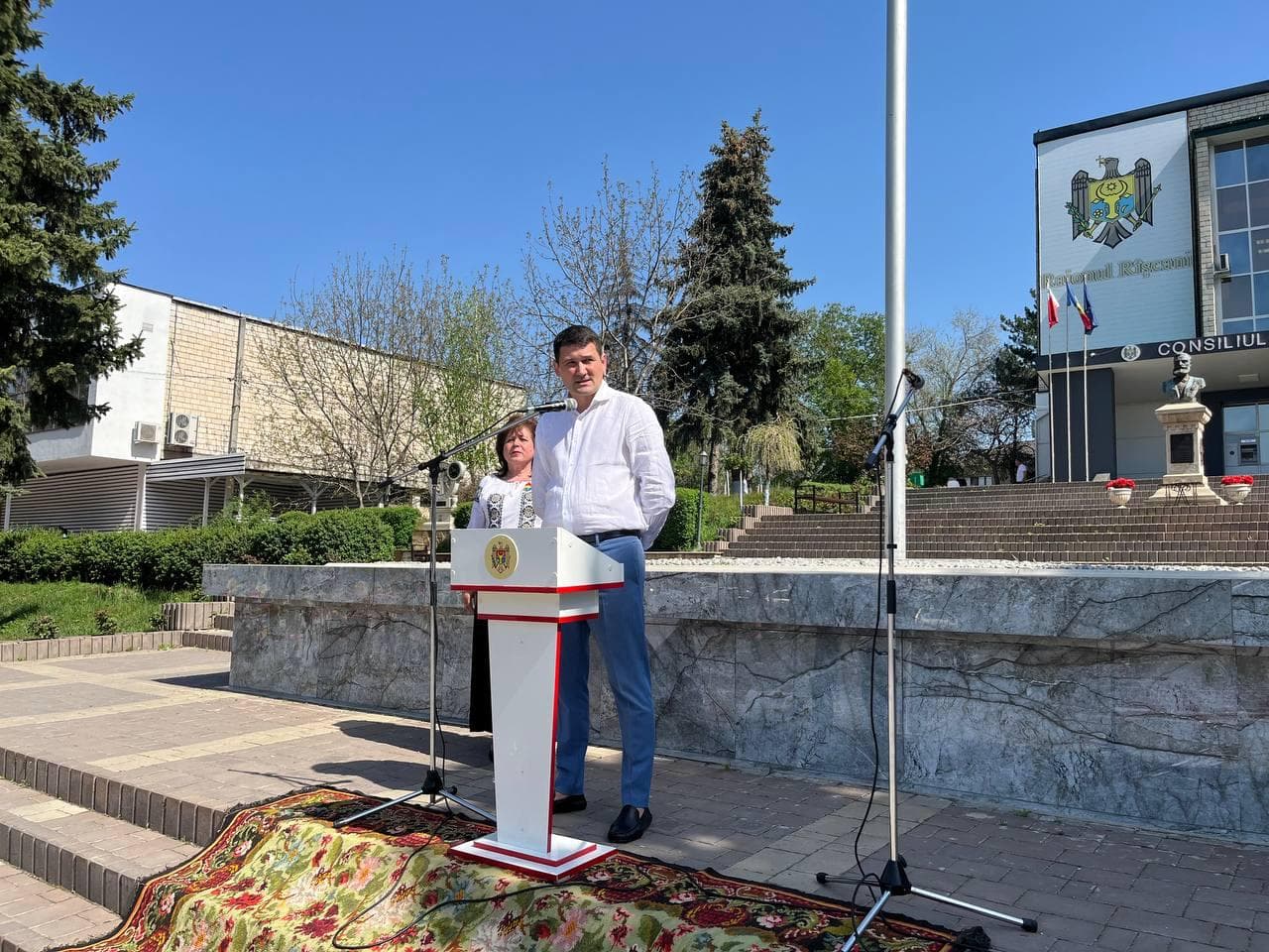 Ziua Drapelului, sărbătorită în localitățile conduse primari de la Partidul Nostru. Renato Usatîi: O Moldovă respectată începe cu respectul pentru cetățeni! (5)