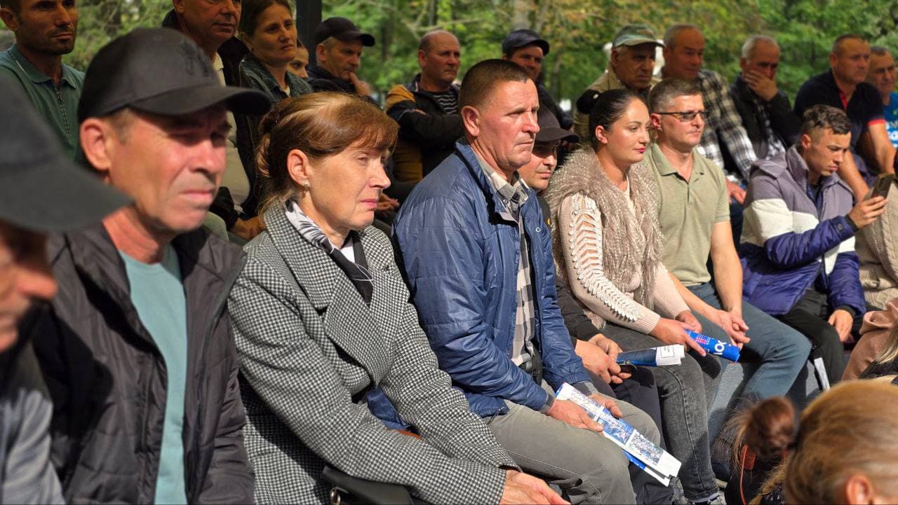 Renato Usatîi, la Ungheni: Trebuie să unificăm societatea, nu să o dezbinăm. Voi promova doar vectorul dezvoltării naționale! (4)