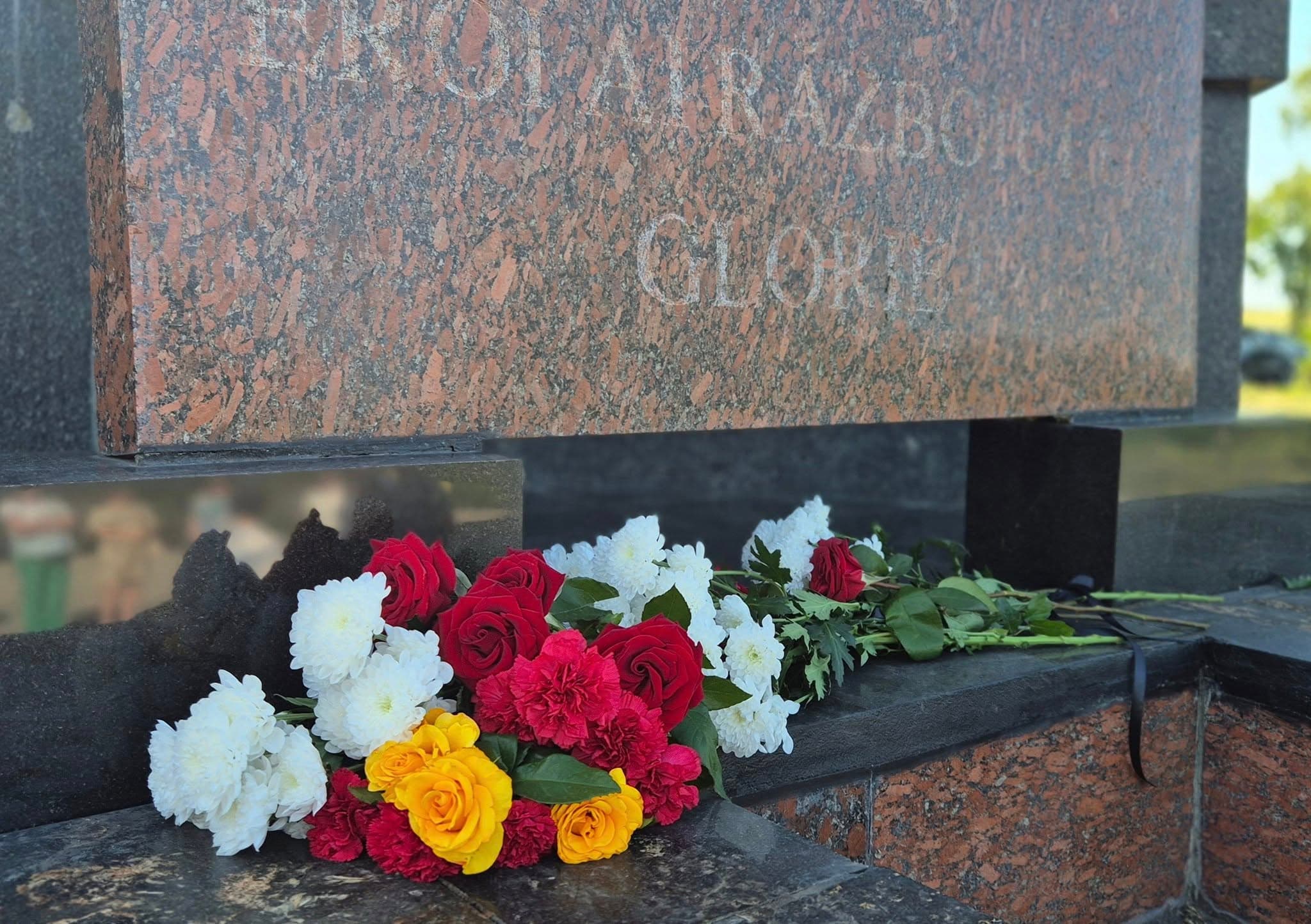 Partidul Nostru a comemorat victimele războiului și fascismului la Chișinău și Bălți (2)