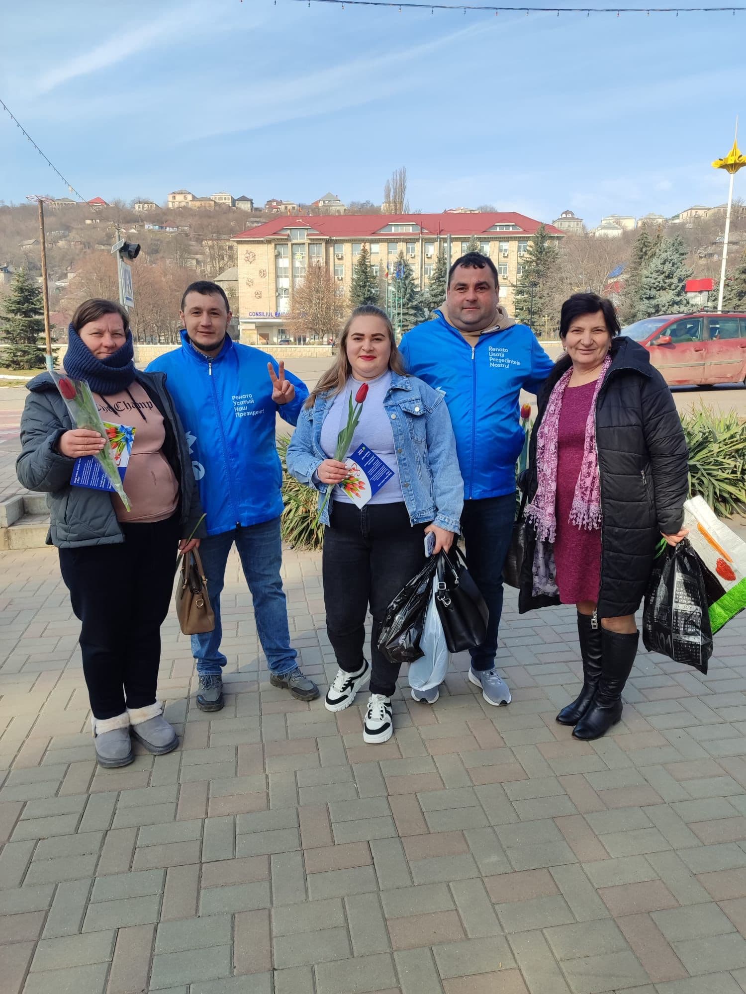 (FOTO) Partidul Nostru a adus primăvara în sufletele femeilor din toată țara (89)