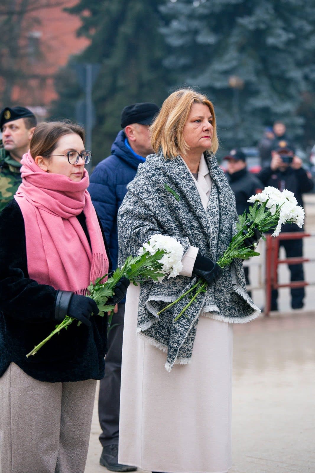 (FOTO, VIDEO) Ziua Memoriei și Recunoștinței, marcată în orașele Moldovei (4)