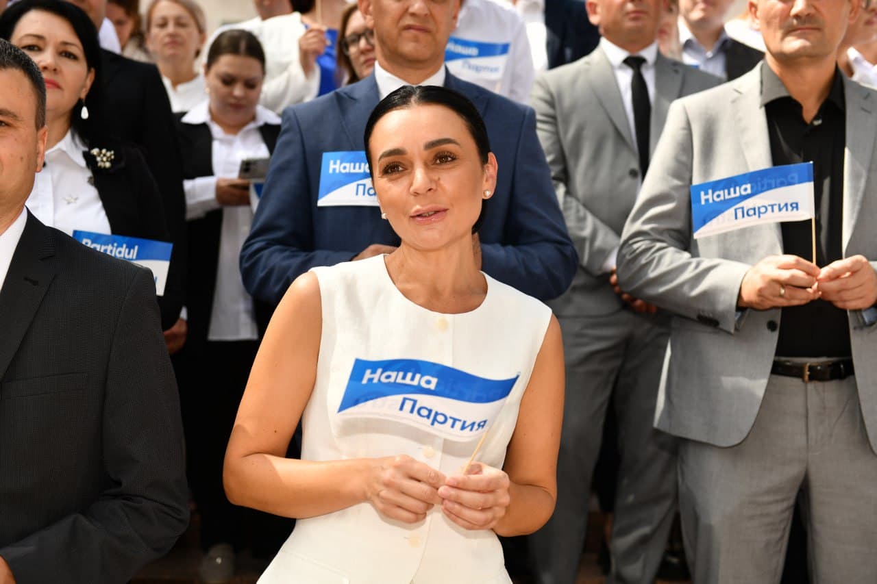 Partidul Nostru a depus la CEC actele și lista candidaților în vederea înregistrării pentru alegerile parlamentare din 28 septembrie (10)